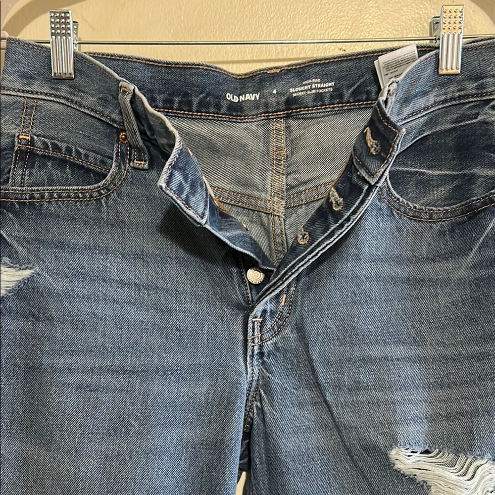 Old Navy Blue Boyfriend Jeans Distressed Cropped - Picture 2 of 8